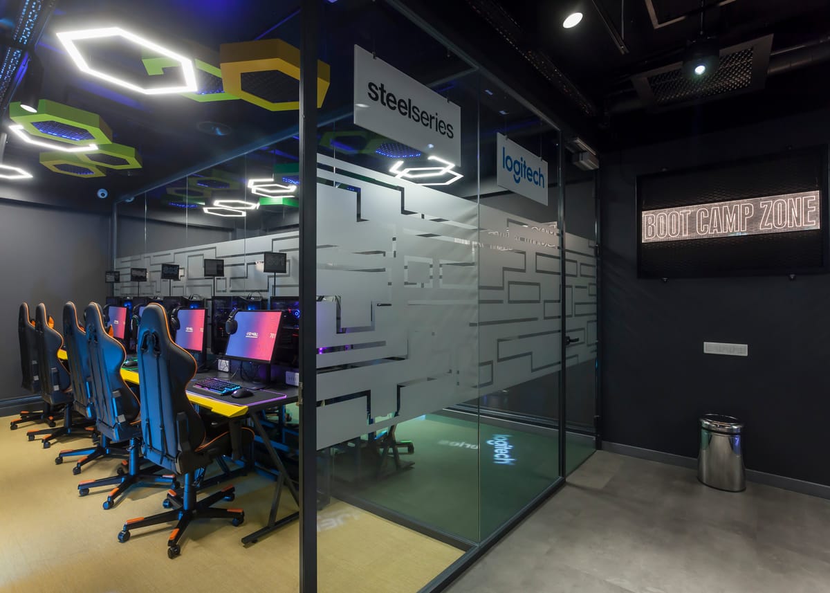 Estanbul Gaming — Bootcamp odası